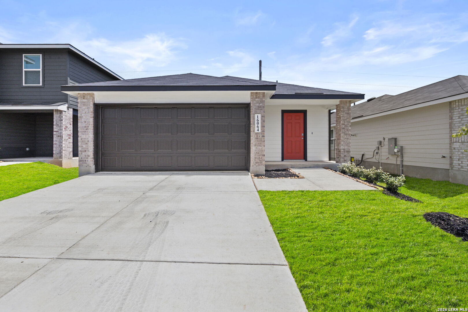16064 Mahogany Way — photo