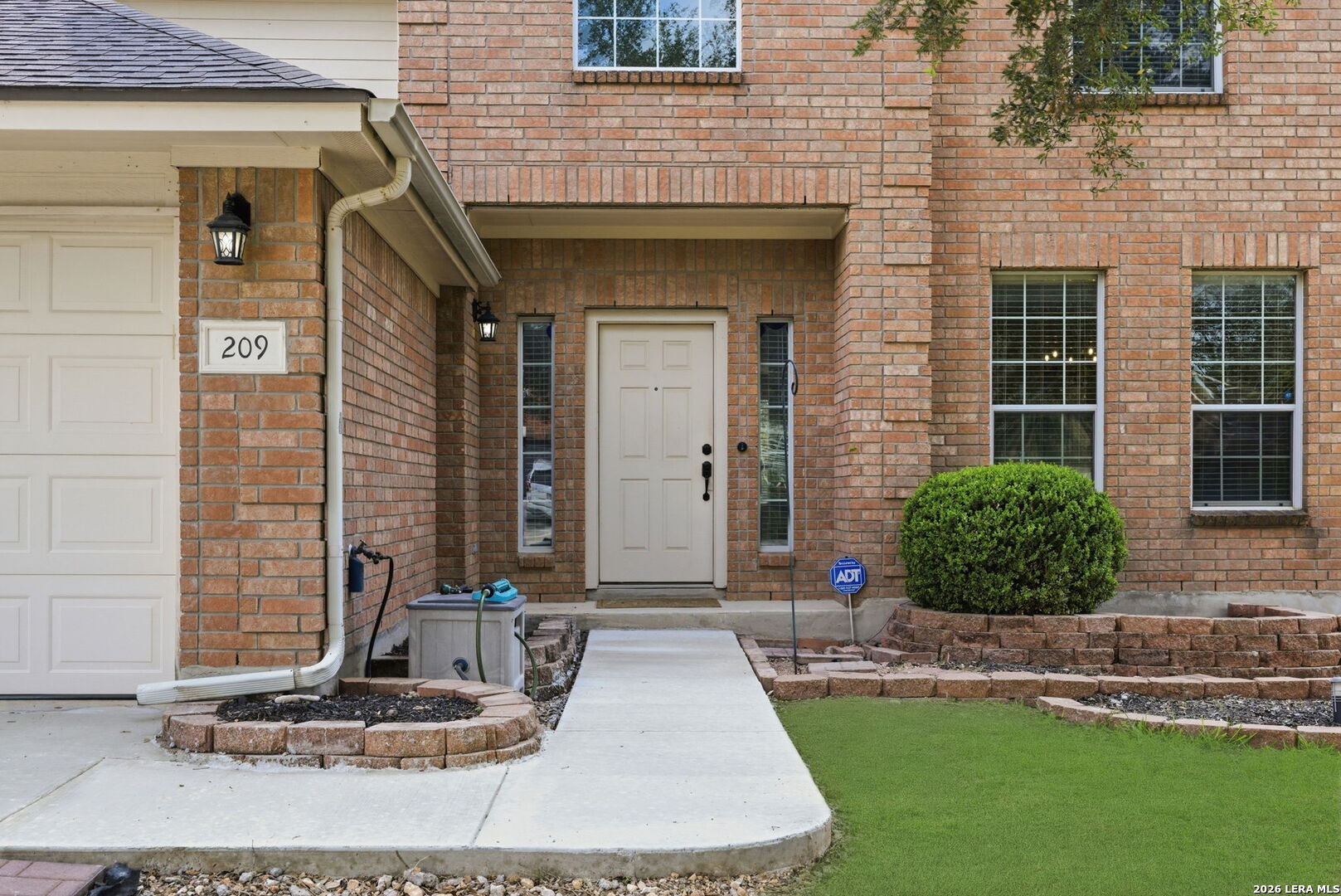 209 Summit View, Cibolo, TX 78108 — photo 2