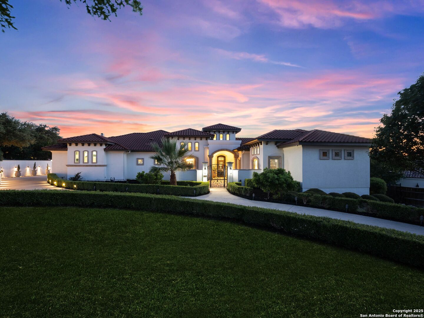 131 Champions Bend — photo