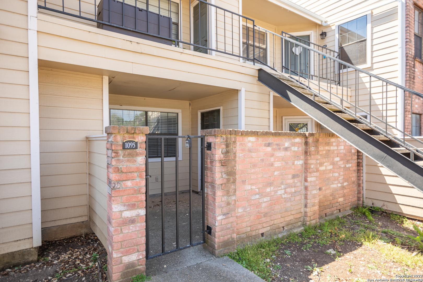 11610 Vance Jackson Road 1095 — photo
