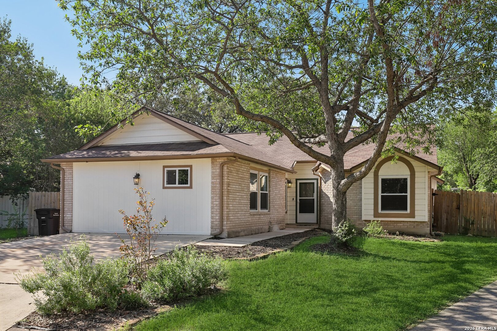 13802 Laurel Hollow Drive — photo