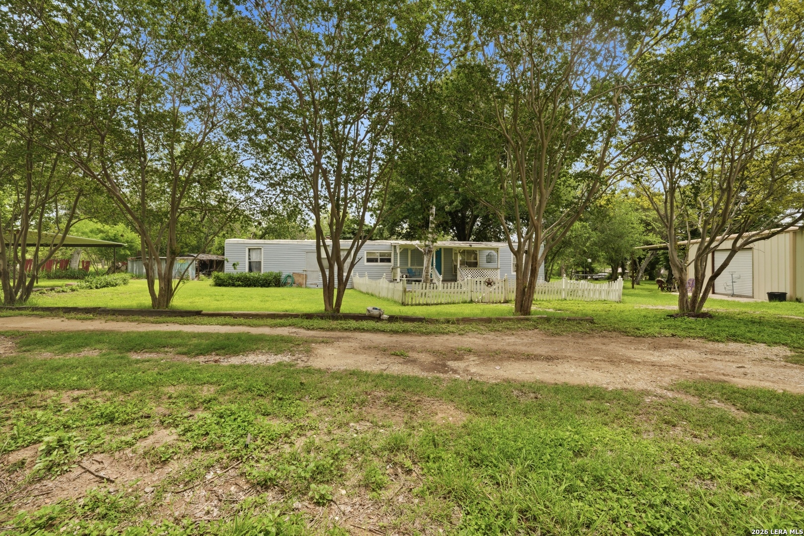 10970 Pearsall Road — photo