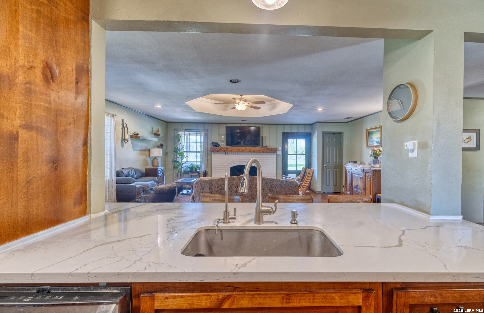 335 Sunset Ridge, Uvalde, TX 78801 — photo 3