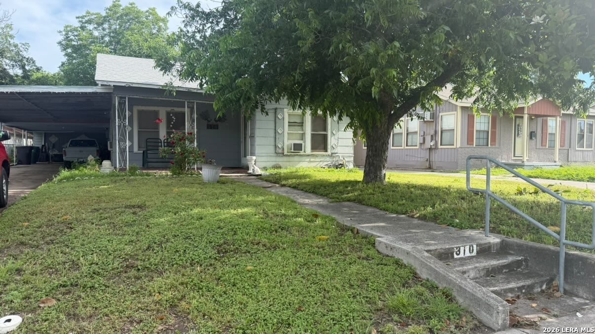 310 W Southcross Boulevard — photo