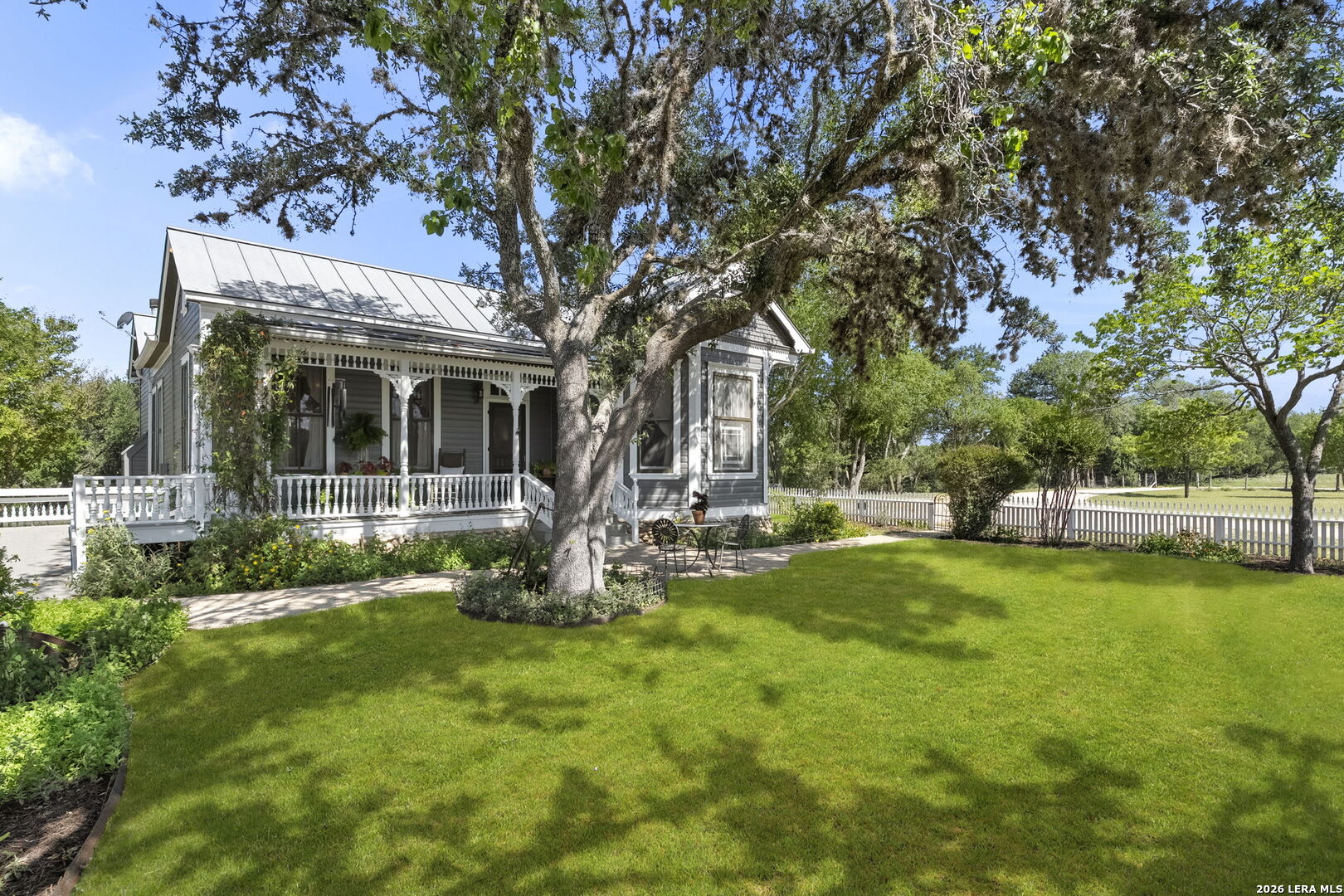 112 N. River Bend Road — photo
