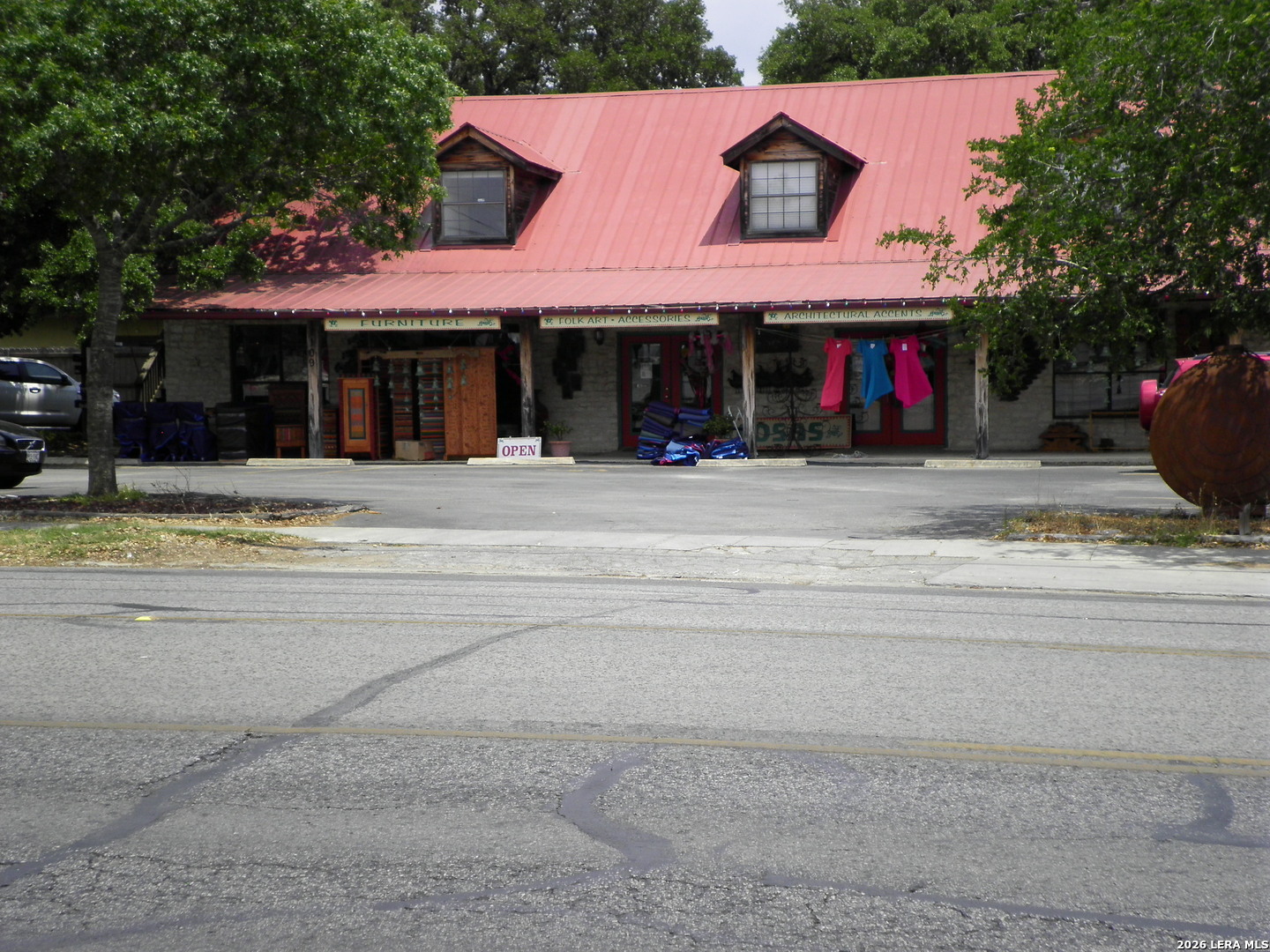 1109 S Main 101 — photo
