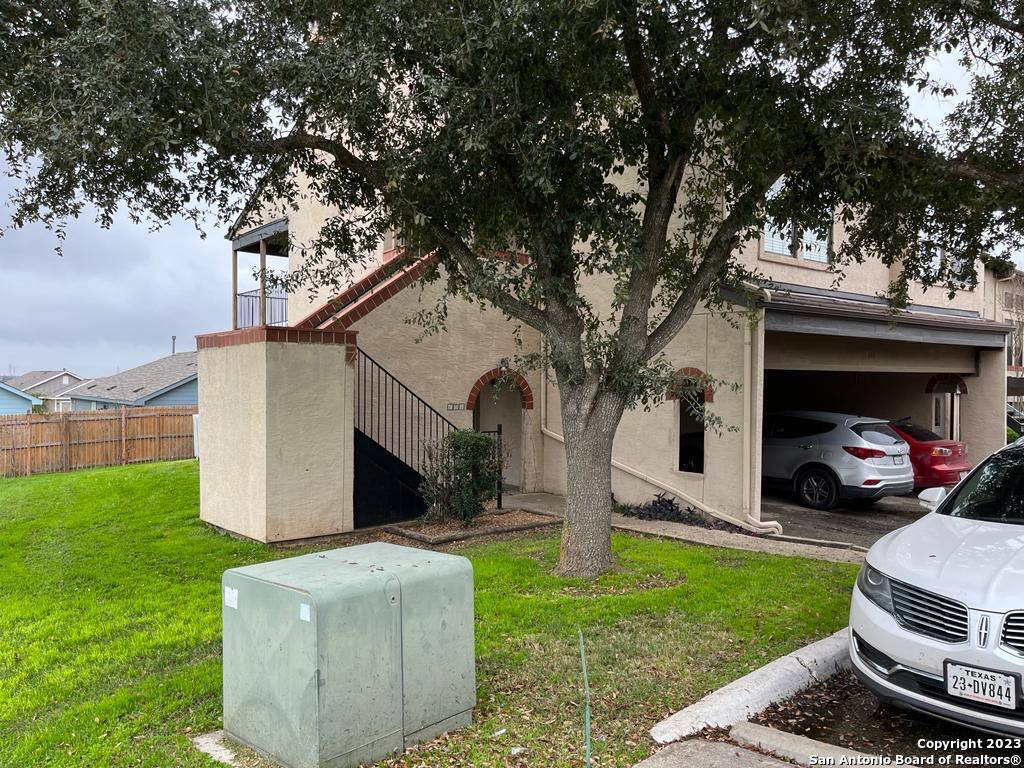 6100 Woodlake Parkway 601 — photo