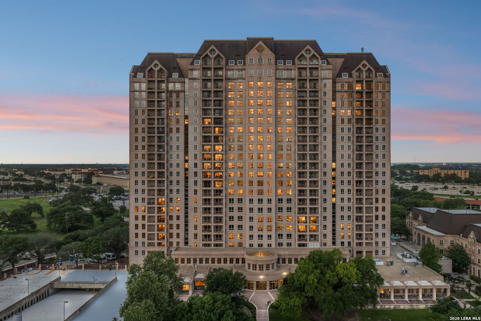 1 Towers Park Lane 1202 — photo