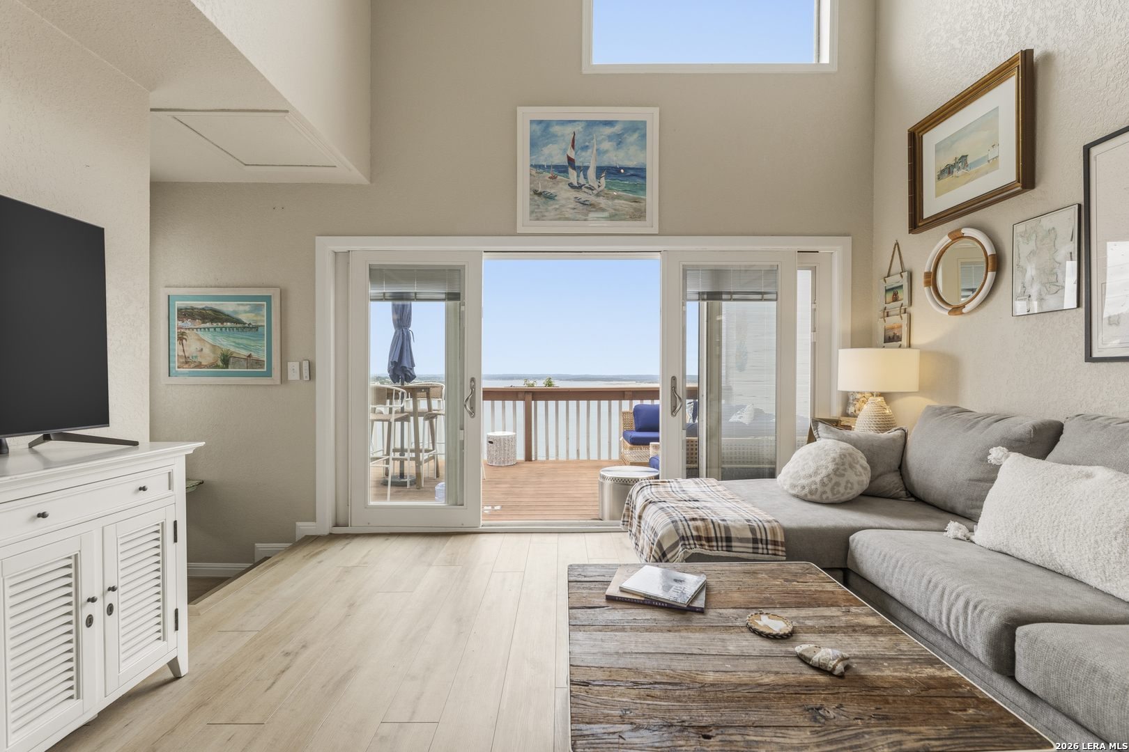 1601 Larson Drive Unit 2 — photo