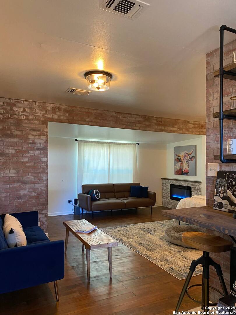 413 9th #B, Blanco, TX 78606 — photo 3