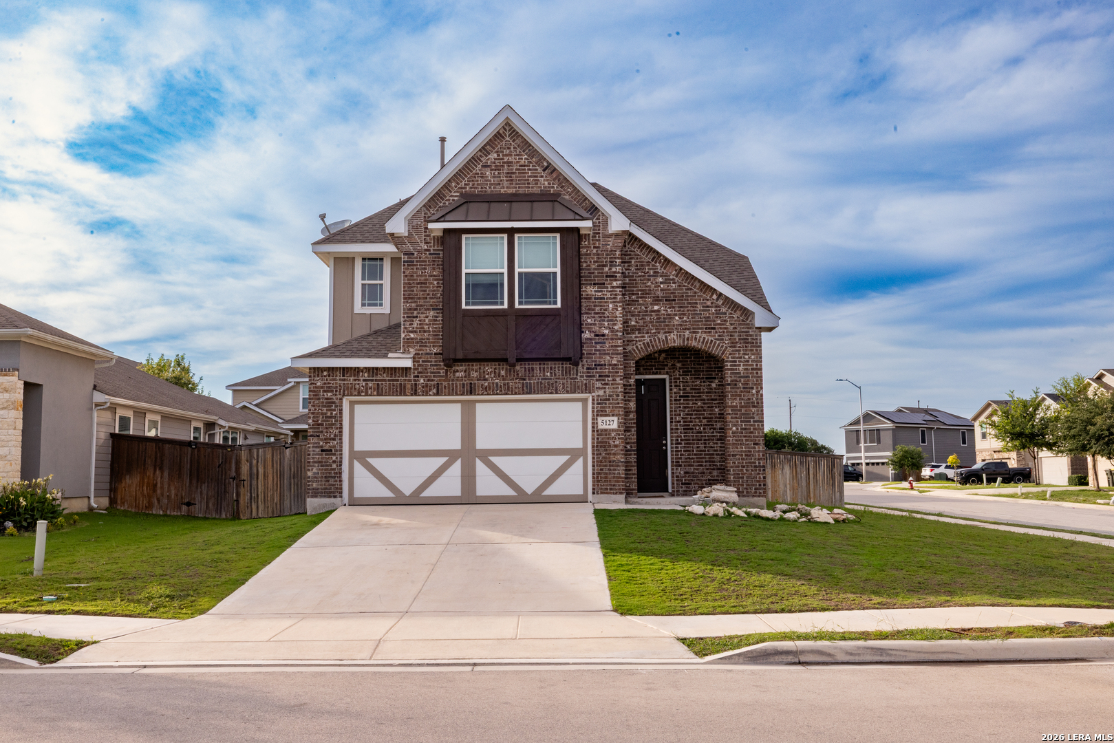 5127 Wells Park — photo
