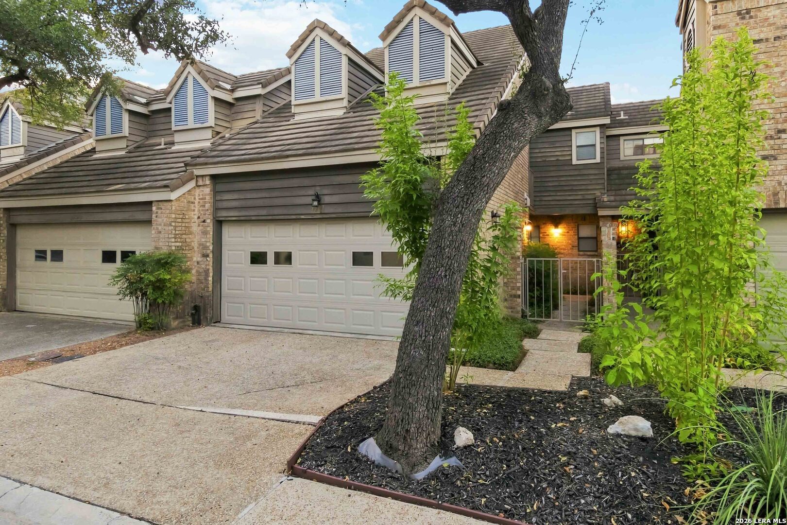 4507 Smokey Wood Lane — photo