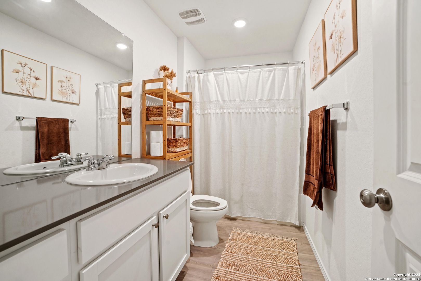 5875 Coahulia Rdg, Seguin, TX 78155 — photo 3