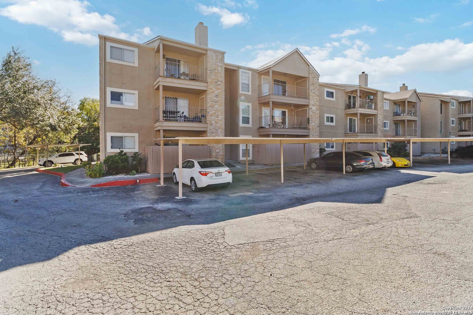 4119 Medical F203 — photo