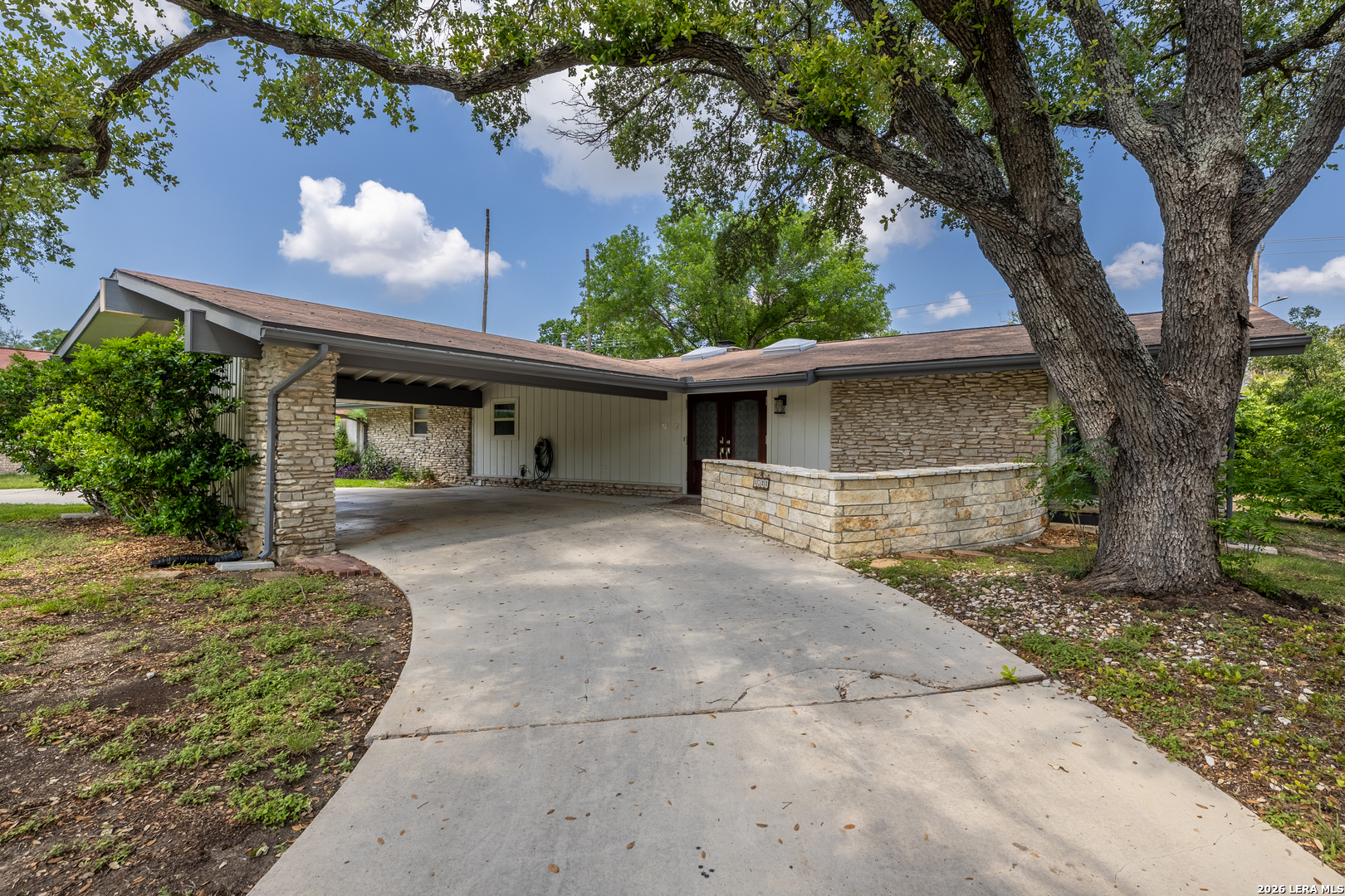 8722 Midcrown, Windcrest, TX 78239 — photo 2