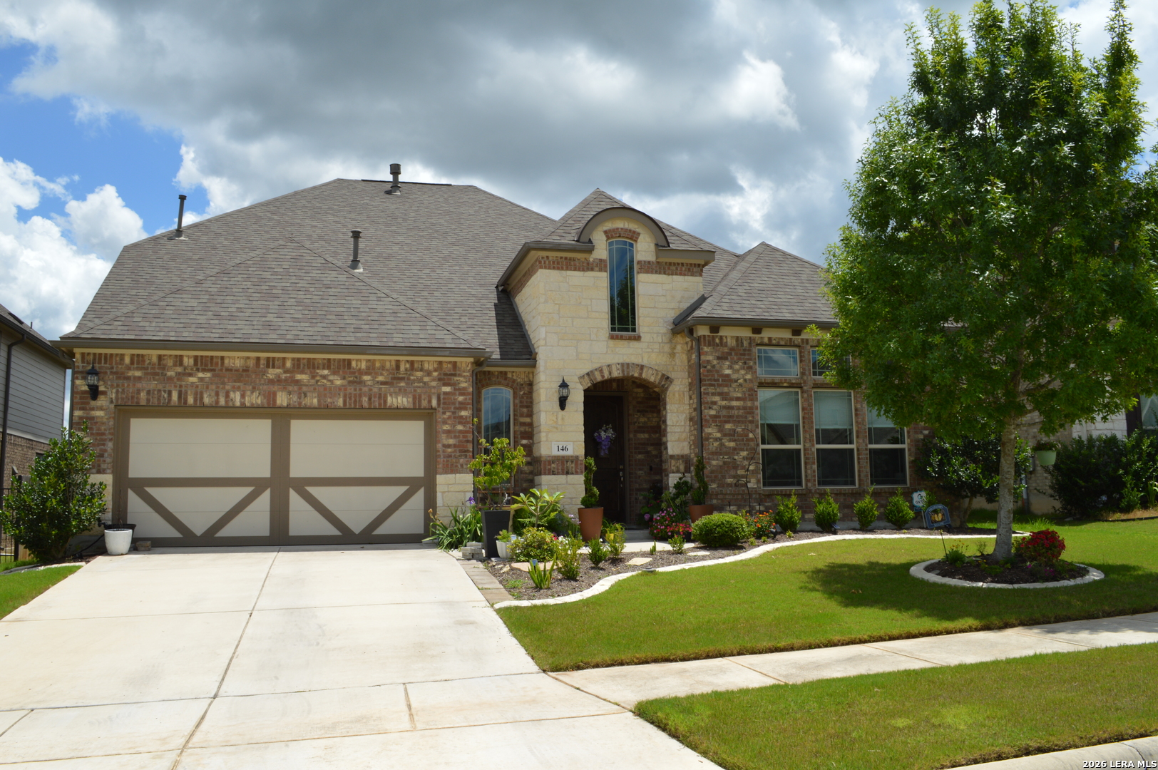 146 Stablewood Court — photo