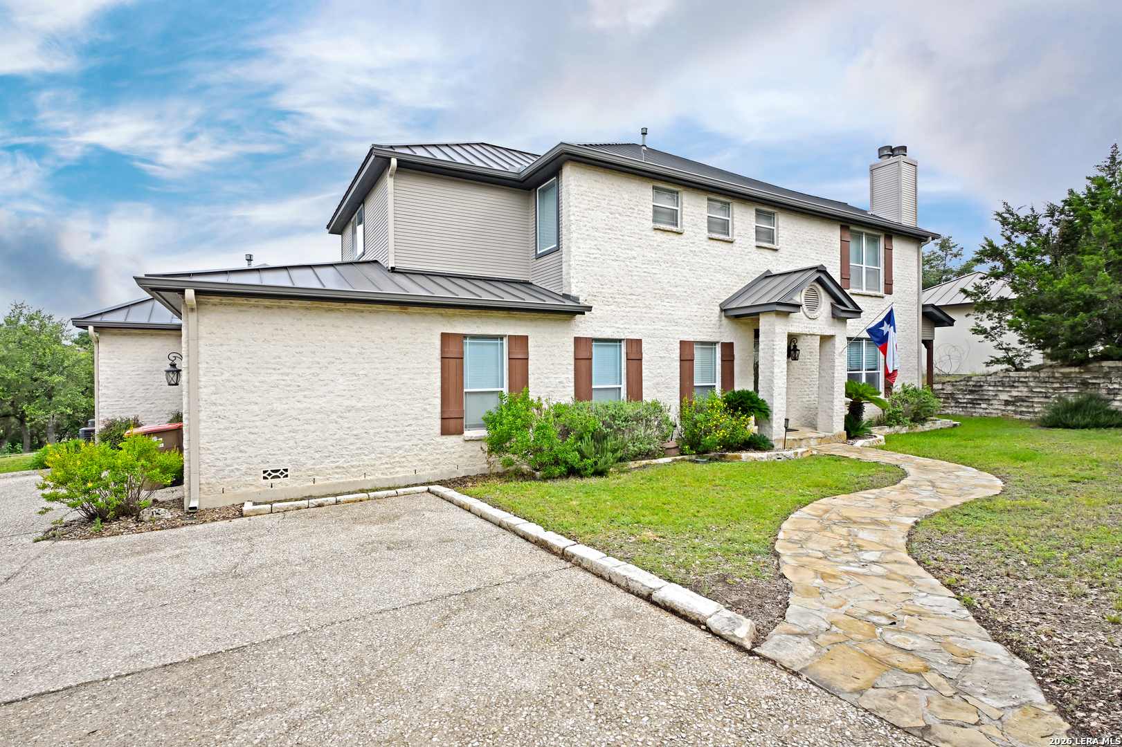 1031 Kings Cove Drive — photo