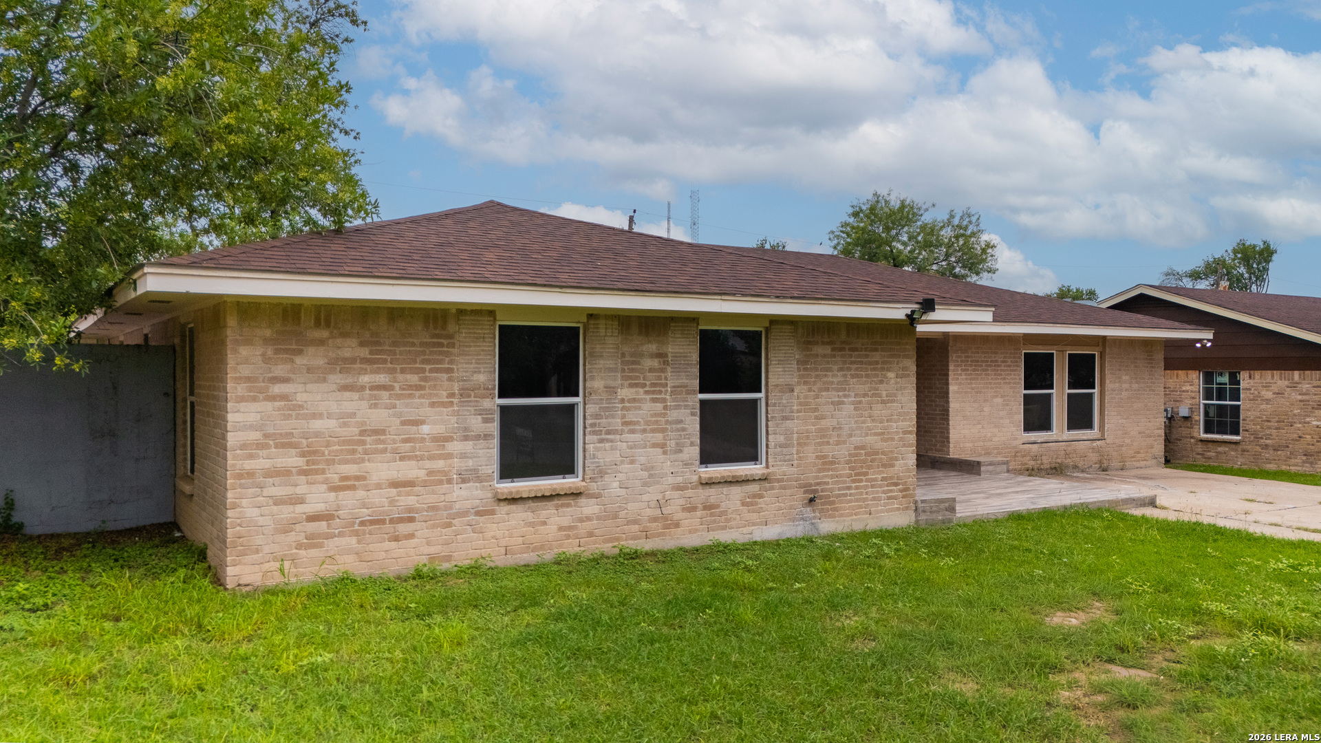 2139 Ricks Drive, Eagle Pass, TX 78852 — photo 2