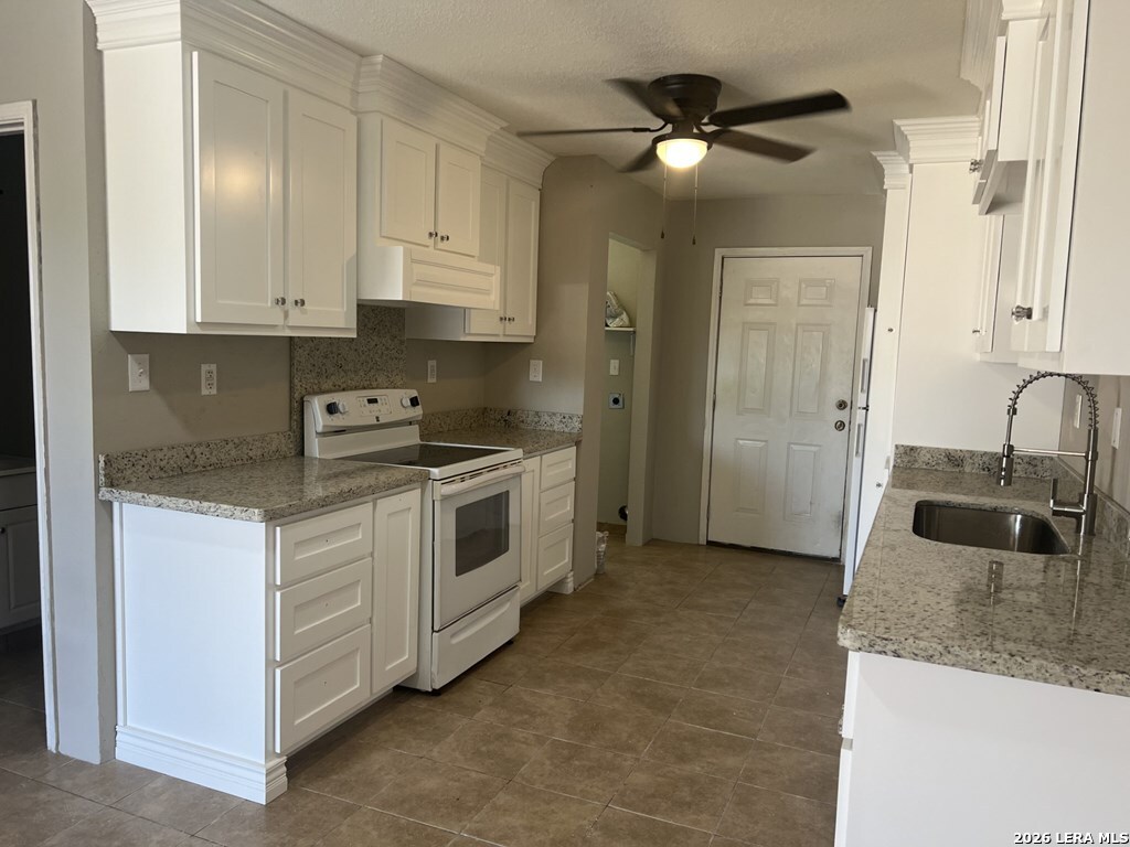 3272 Tesoro Loop 1, Eagle Pass, TX 78852 — photo 2