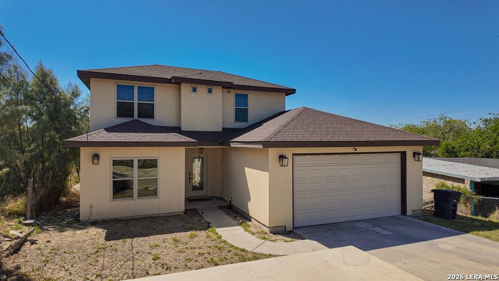 615 N Trinity Street, Eagle Pass, TX 78852 — photo 2