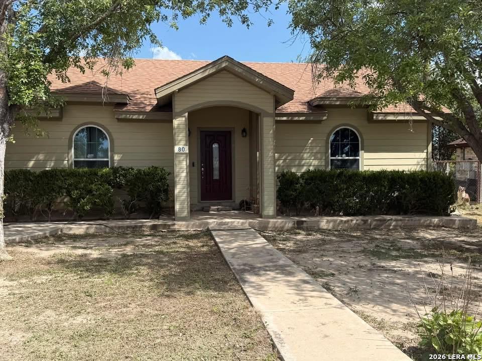 80 Mari Drive, Eagle Pass, TX 78852 — photo 2