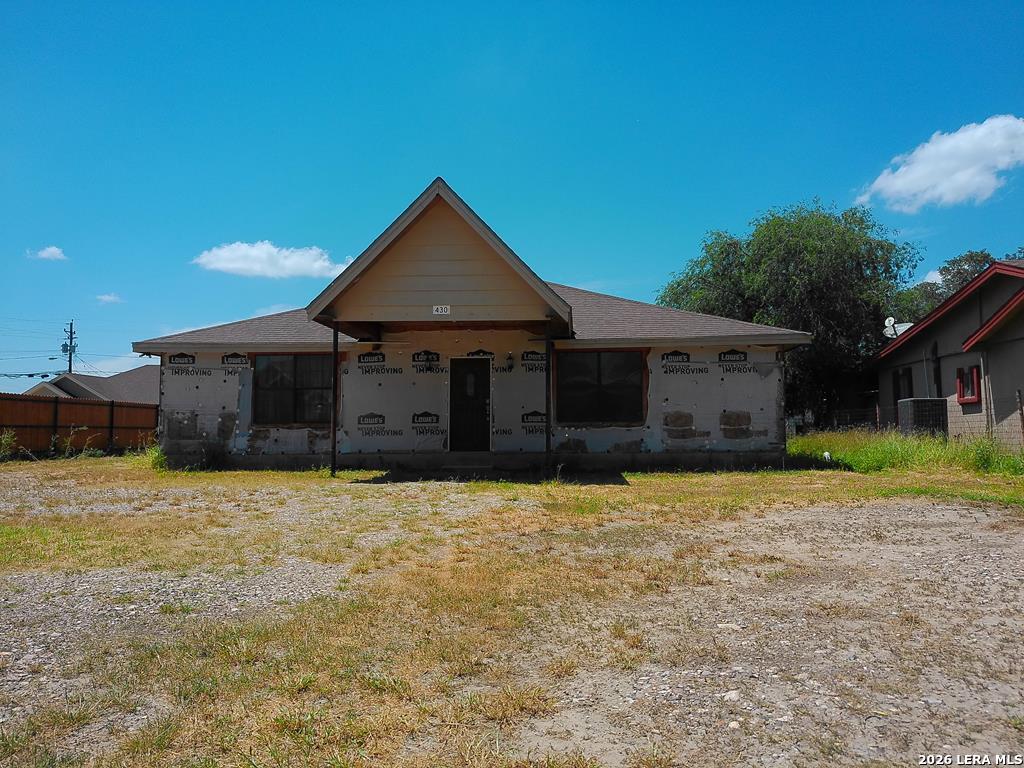 430 Chuck Wagon Road — photo