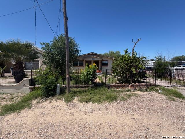 1552 El Indio Highway — photo