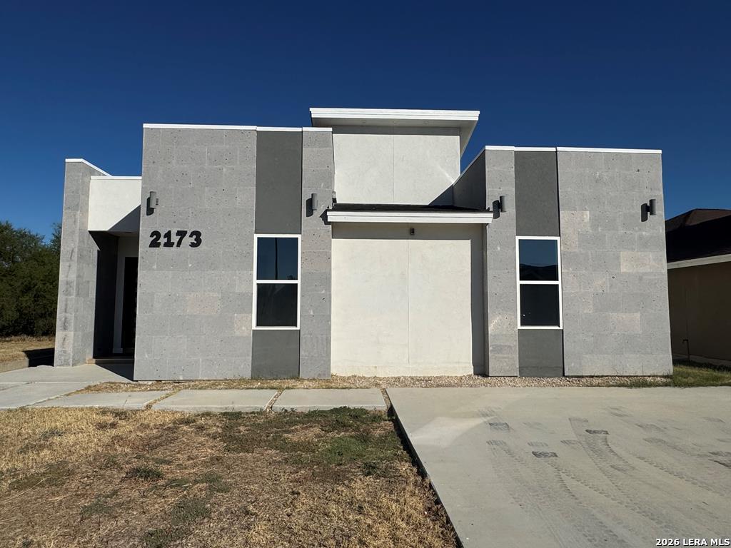 2173 Fox Borough Drive — photo