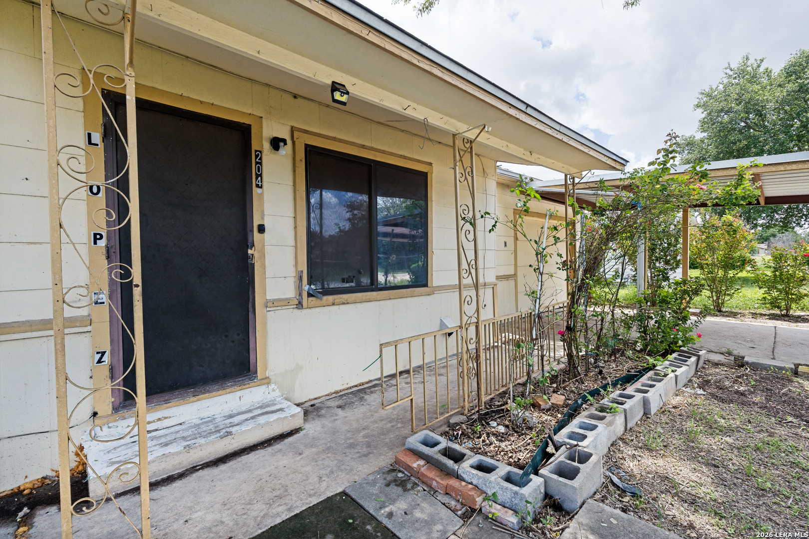 204 3rd Street, Converse, TX 78109 — photo 2