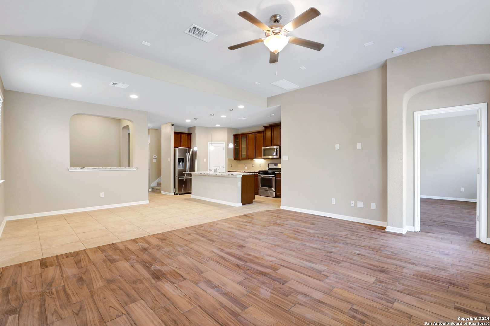 6611 Willow Farm — photo