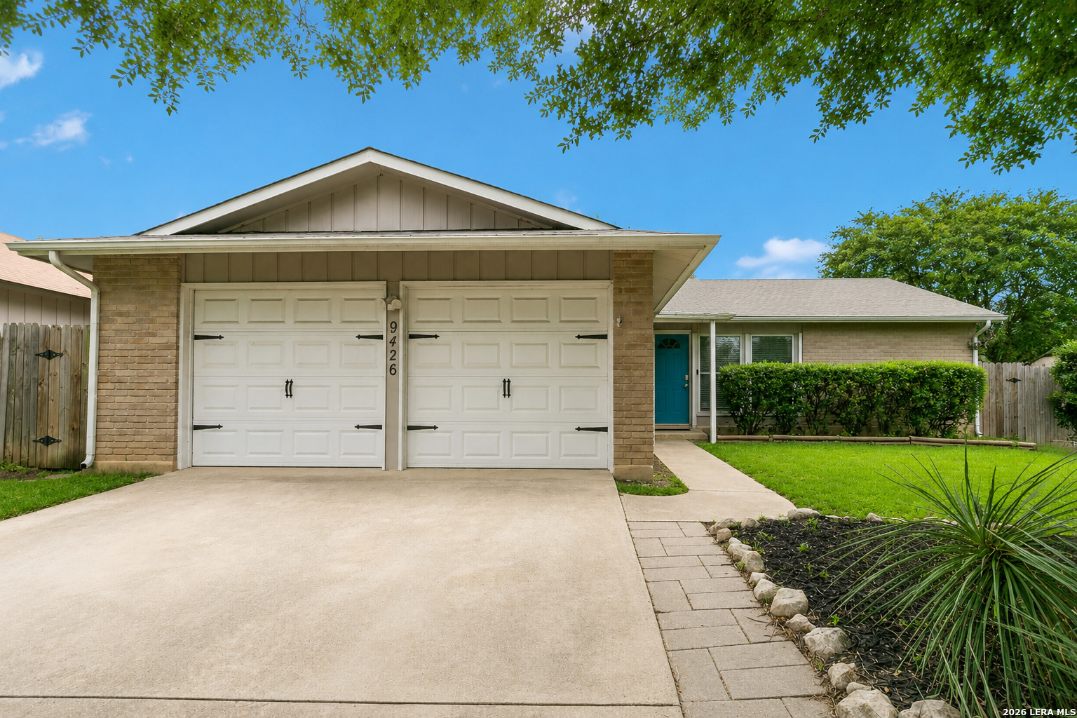 9426 Bowen Drive — photo
