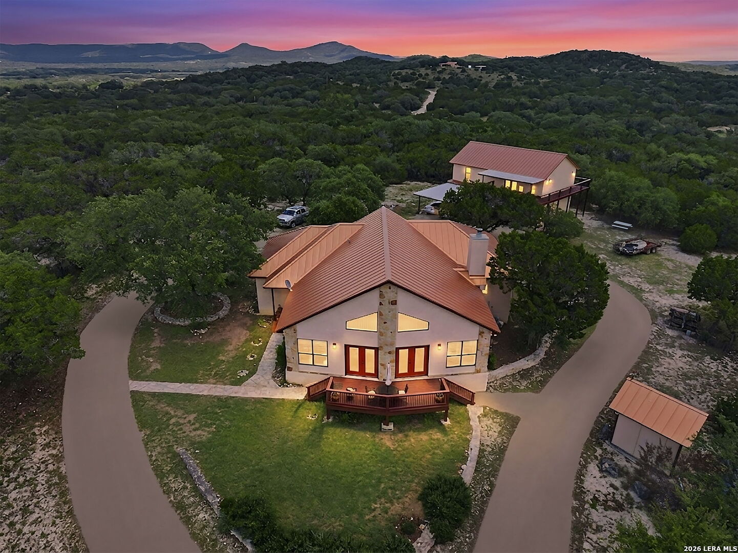573 Hondo Oaks Drive — photo
