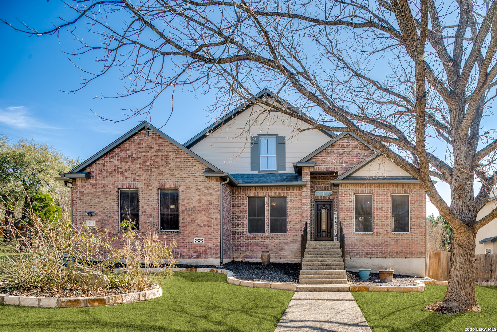 16818 Mossford — photo