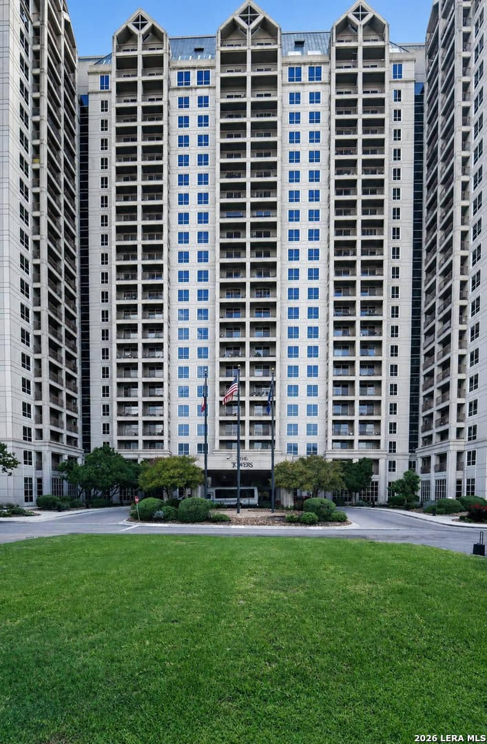 1 Towers Park Lane 701 — photo
