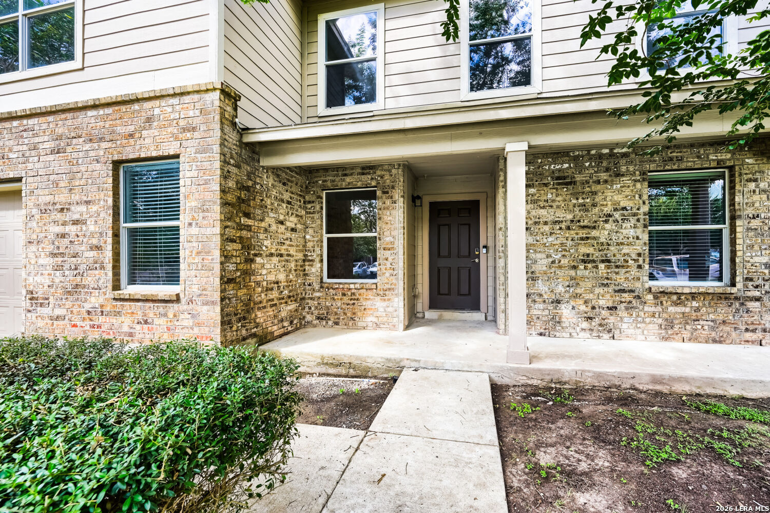117 Gatewood Clf — photo