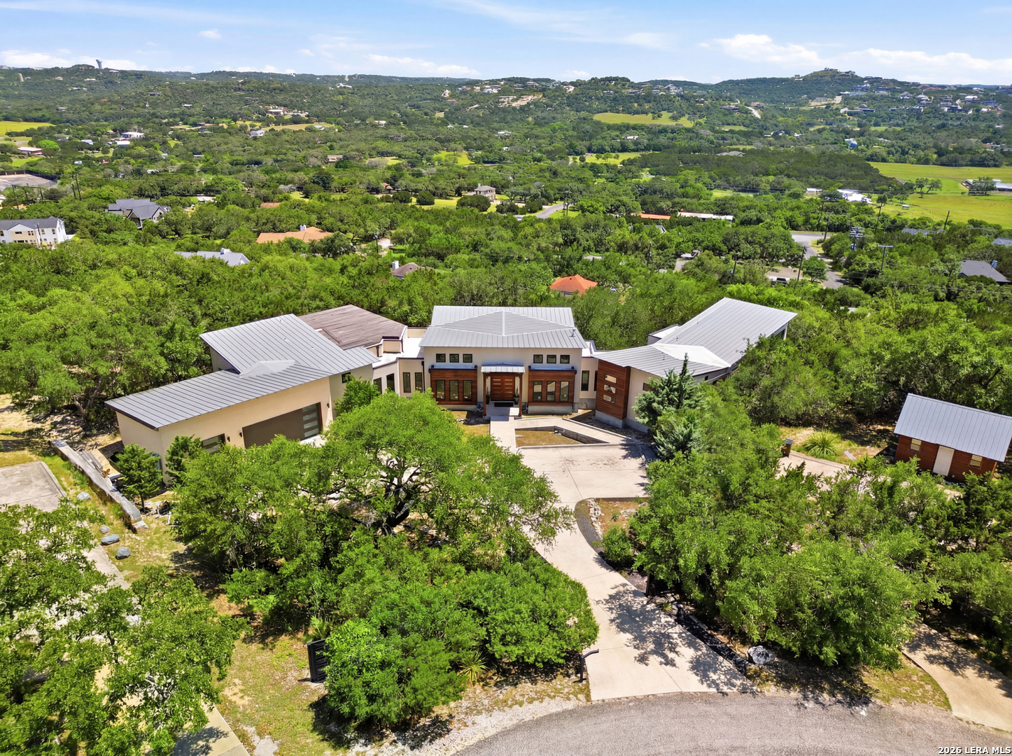 9910 Circle Hill Drive — photo