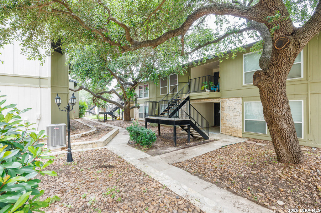 100 Lorenz Road Apt 1110 — photo