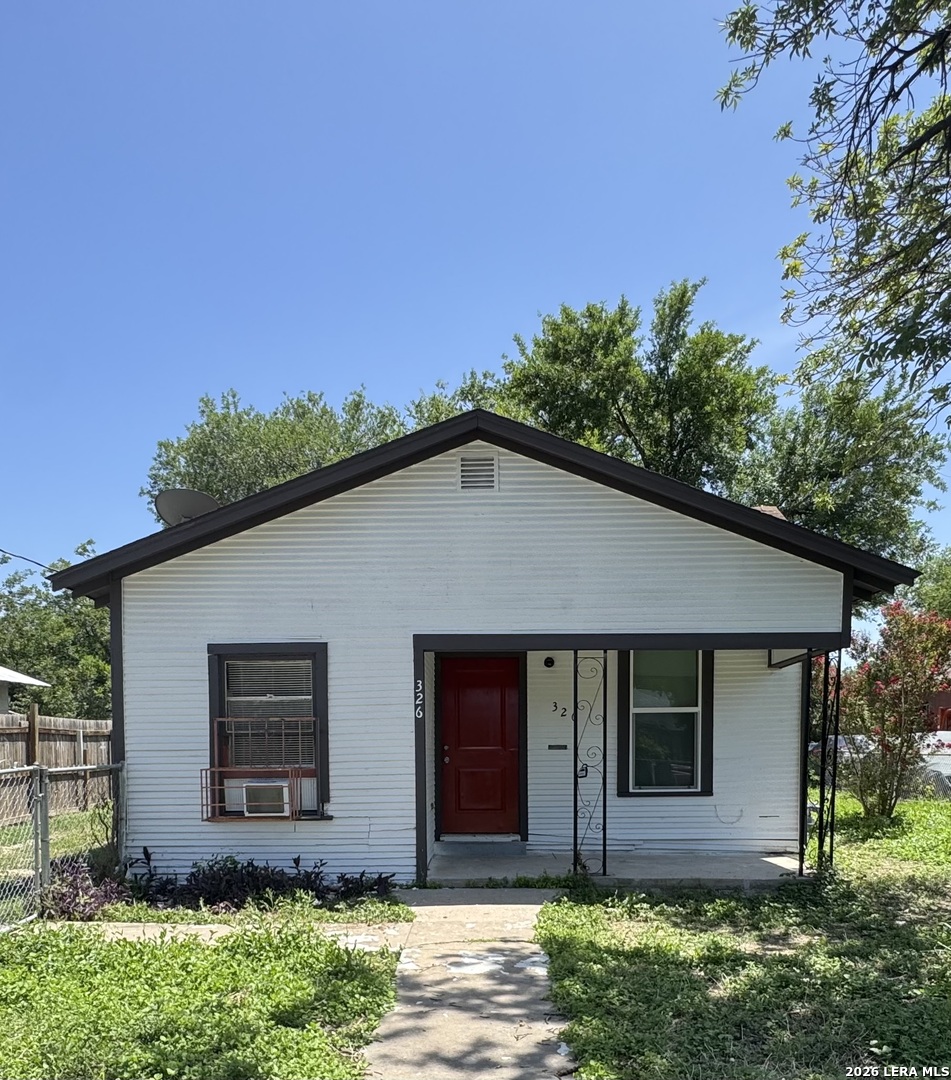 326 Stonewall Street — photo