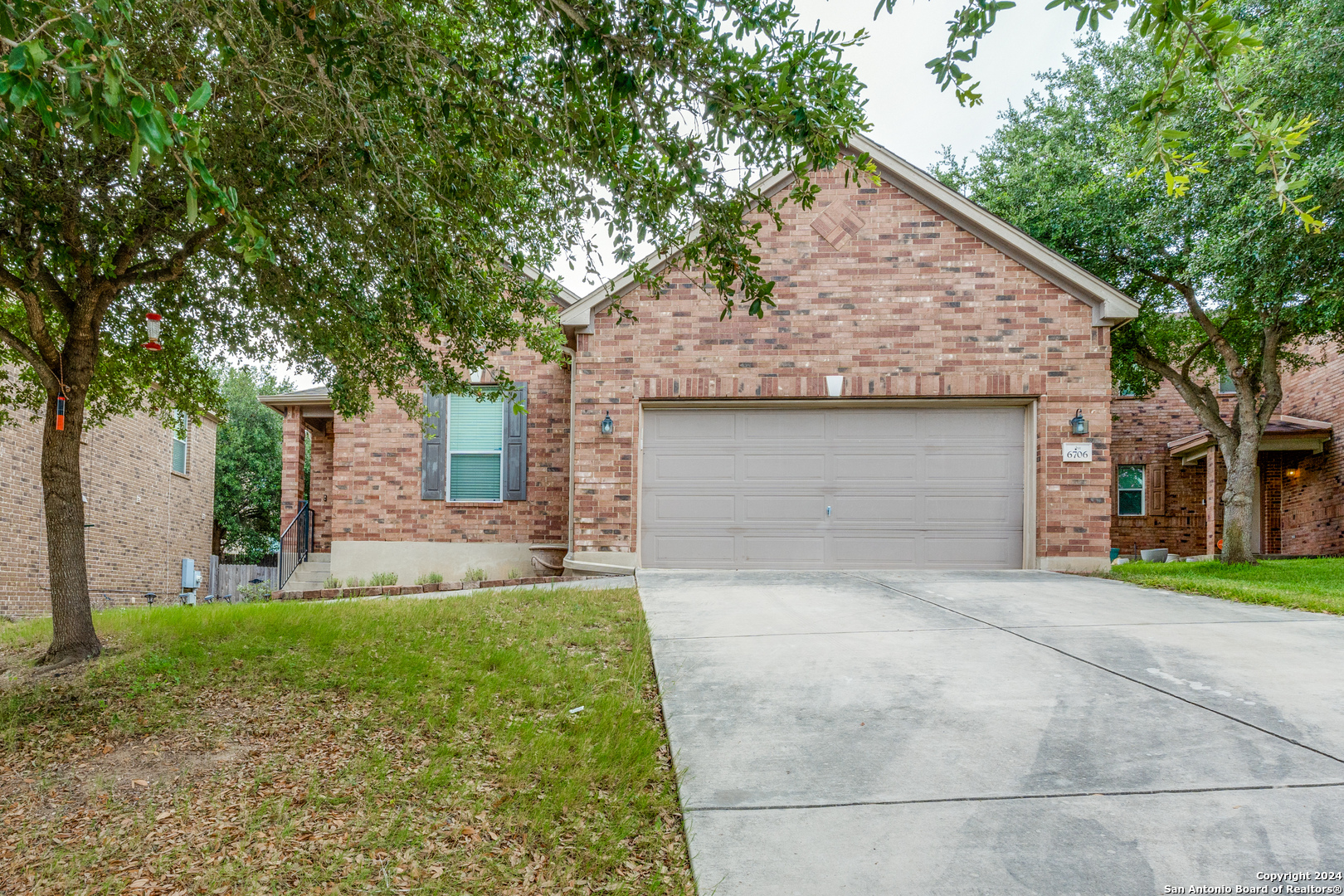 6706 Alpine Crst — photo