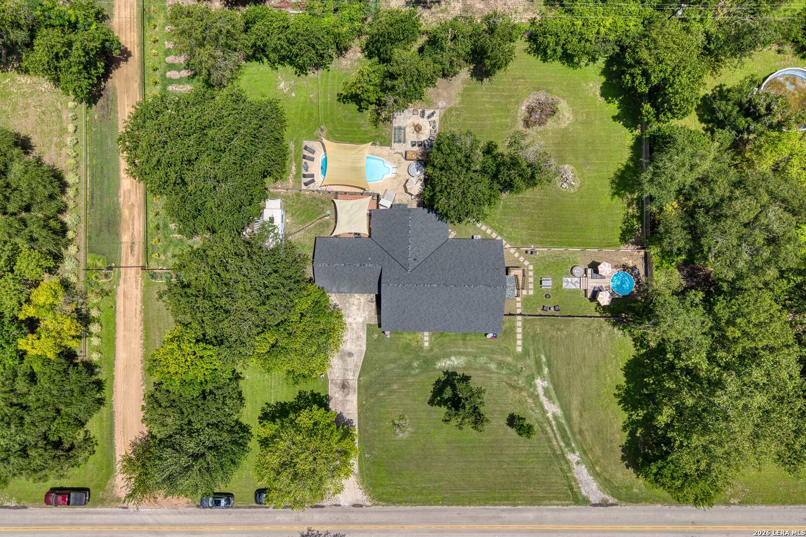 207 Woodlake Drive — photo