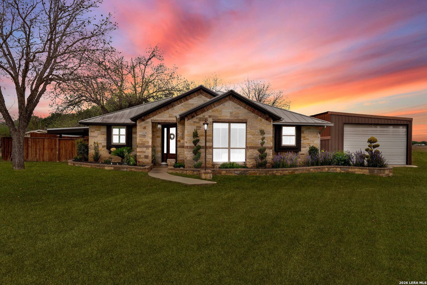 768 Cr 664 B, Devine, TX 78016 — photo 3