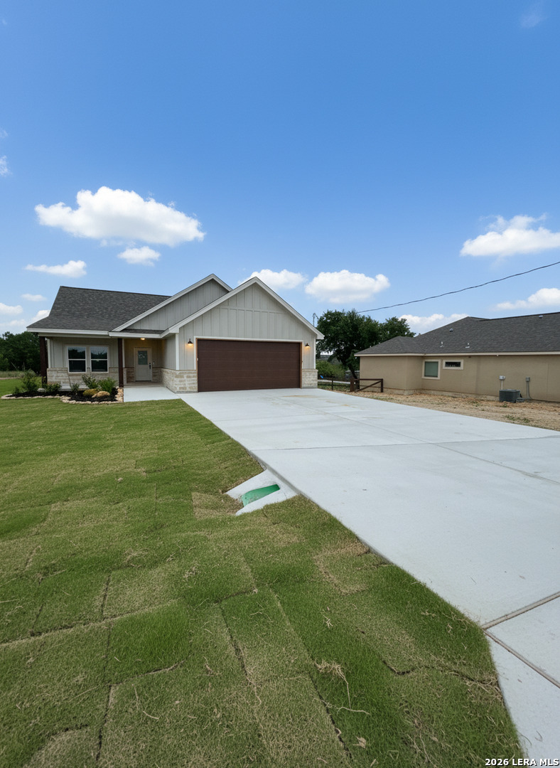 951 Rocky Ridge Loop — photo