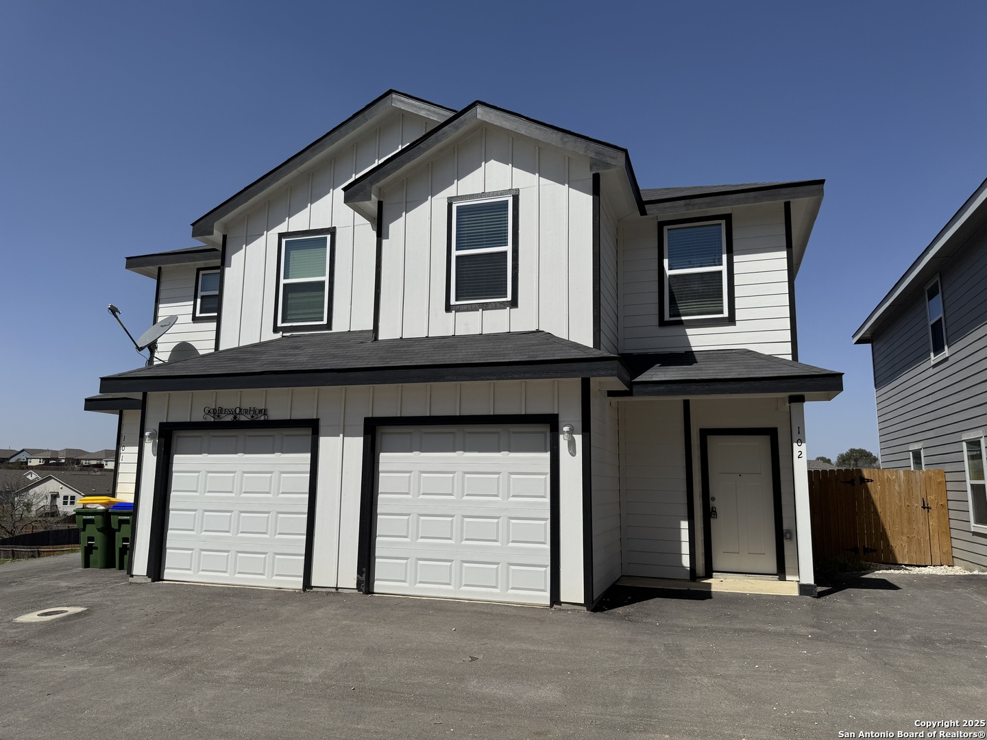 5330 Lisa Point 102 — photo