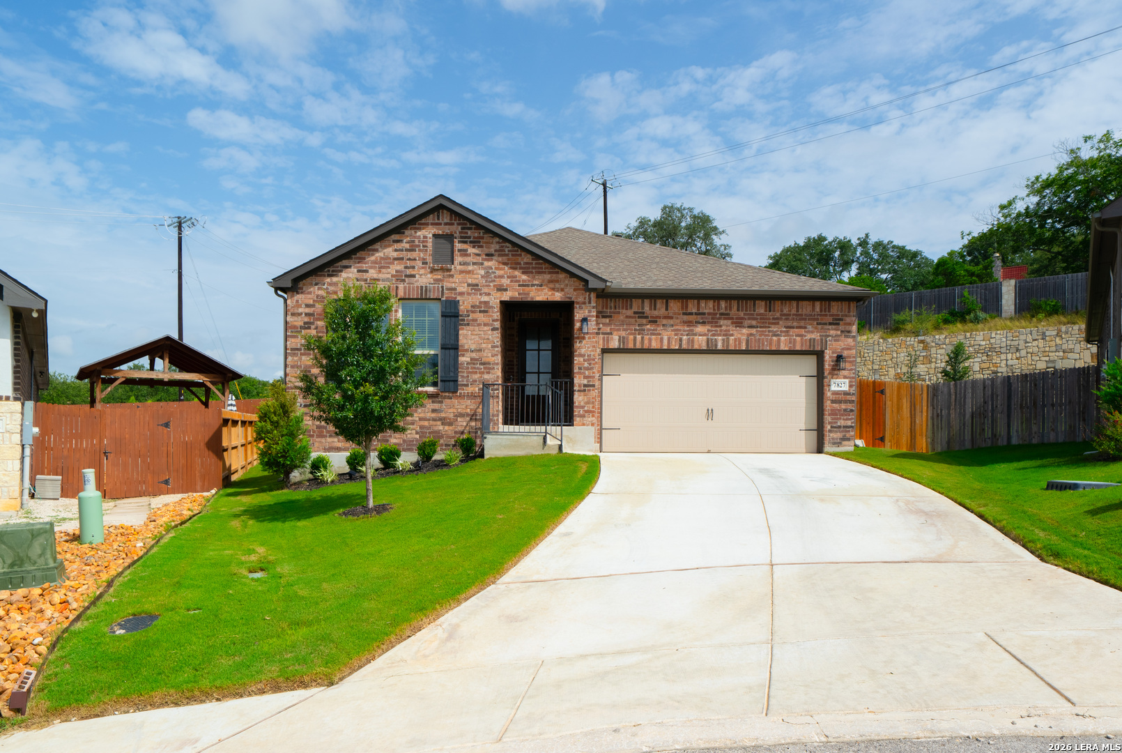 7827 Cypress Vw — photo