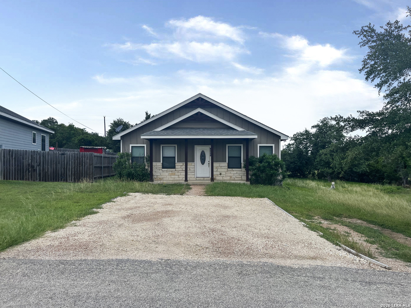 1491 Live Oak Drive — photo