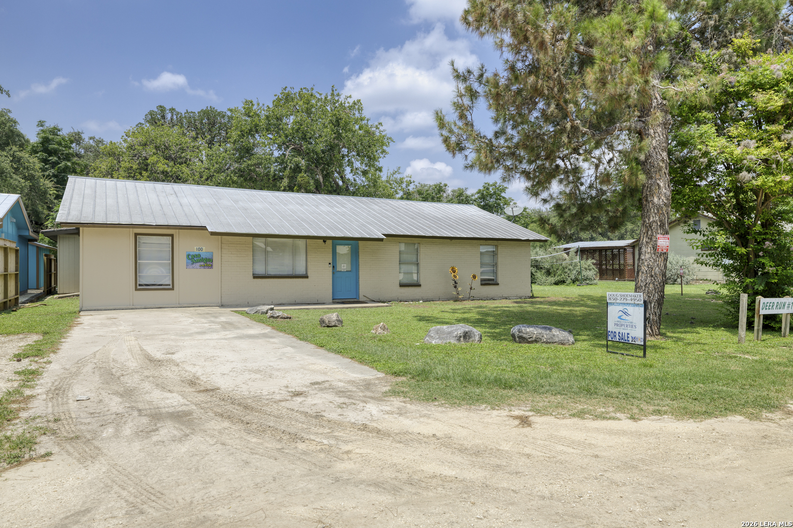 100 Pineview, Concan, TX 78838 — photo 2