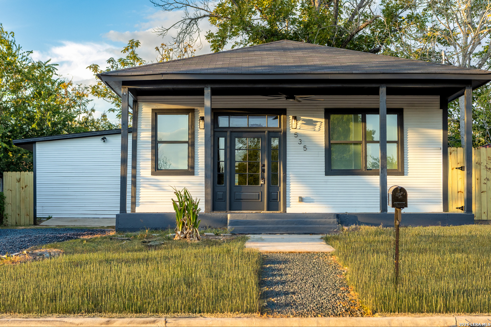 535 Austin Street — photo