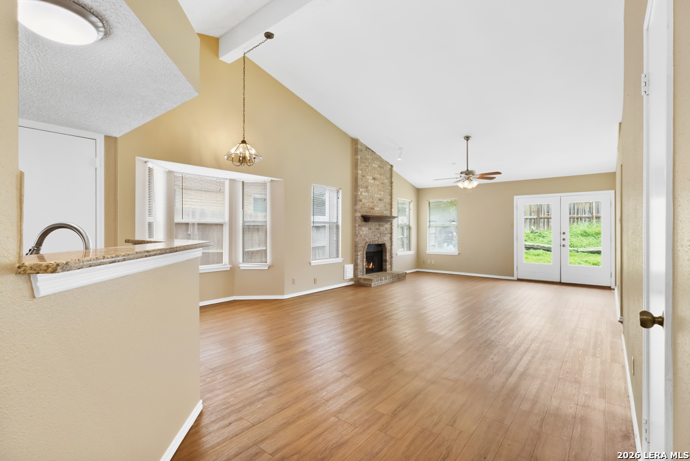 8007 Forest Crossing — photo