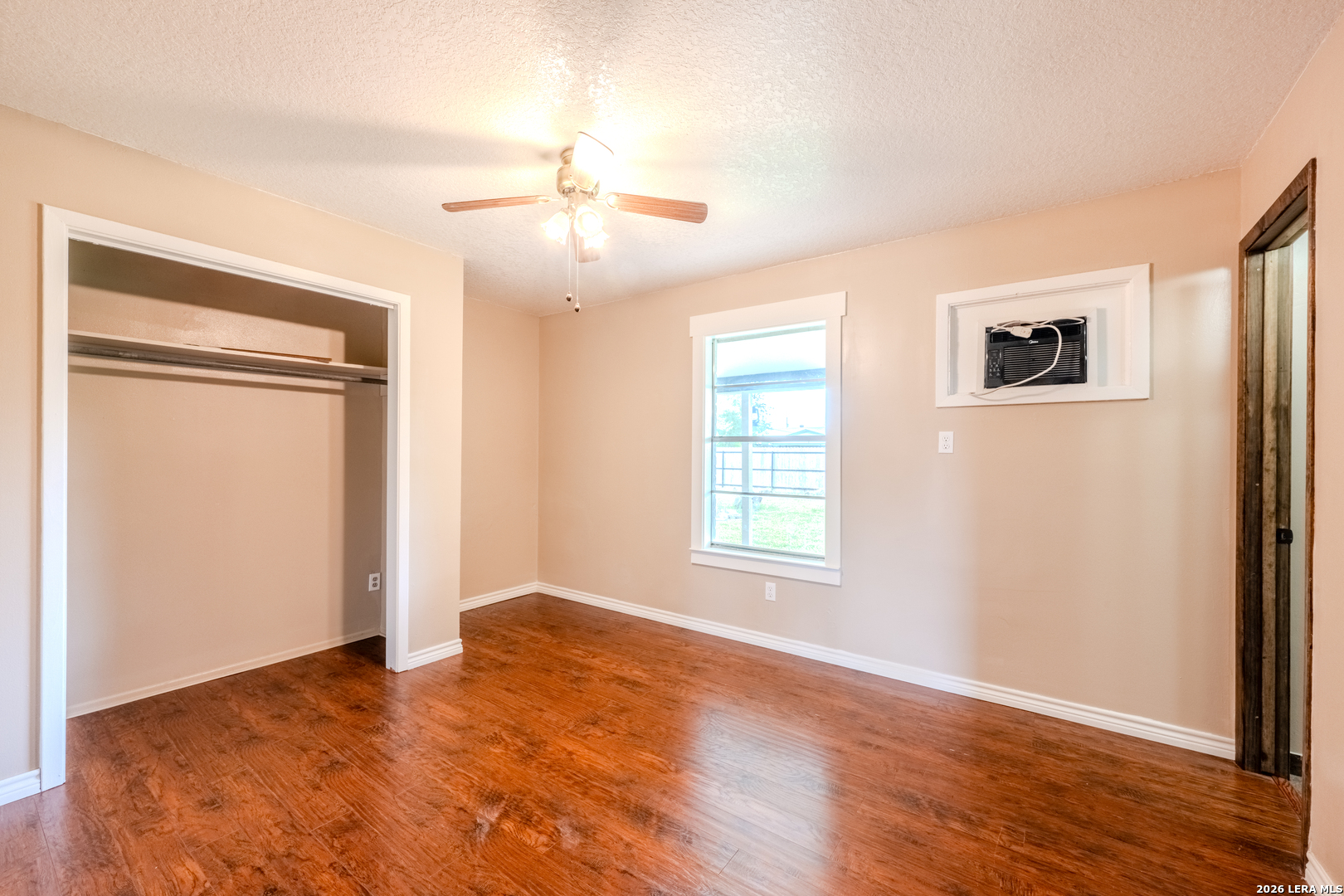 429 Moonwind Drive, Uvalde, TX 78801 — photo 3