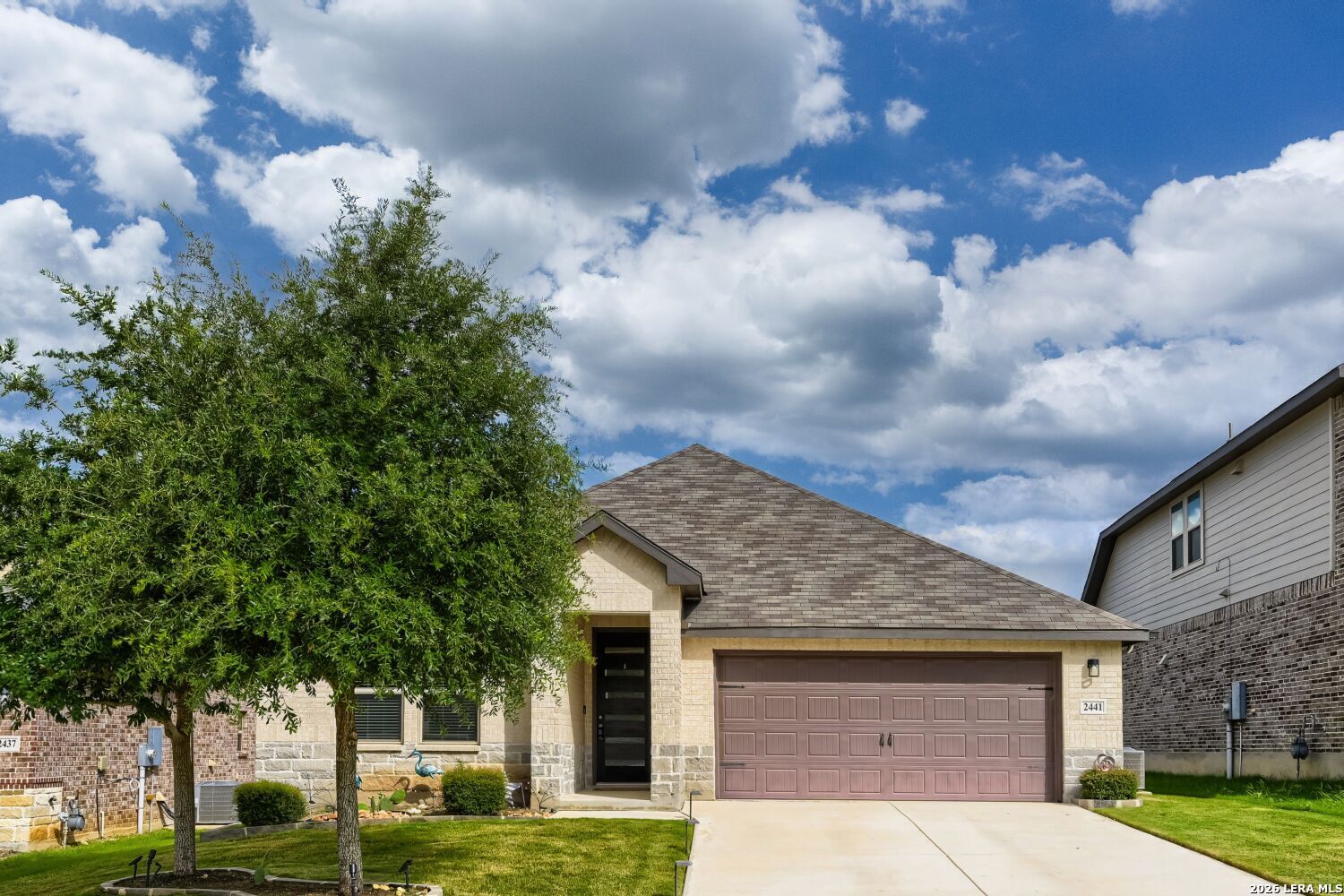 2441 Pennilynn Way — photo